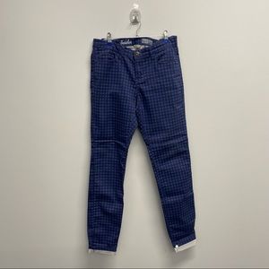 ✨NEW✨ CHECKERED SKINNY JEANS